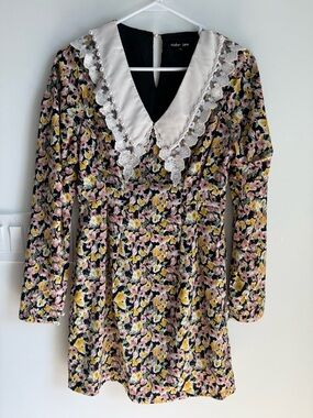Sister Jane Floral Print Collared Dress Pearl Detail Unique Prairie Old Money